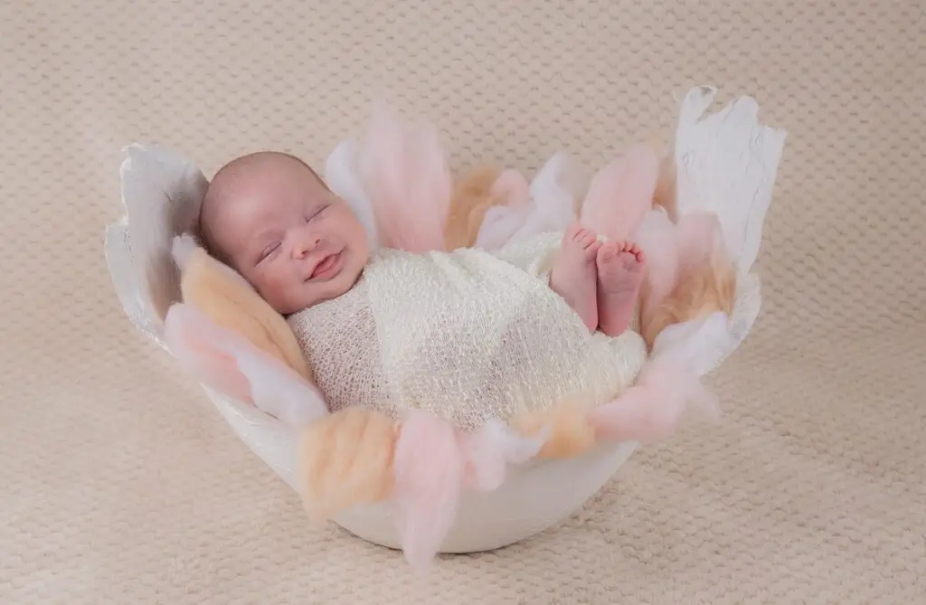 bebe, mould, smile, newborn, portrait, feet, brown smile, bebe, bebe, bebe, bebe, bebe